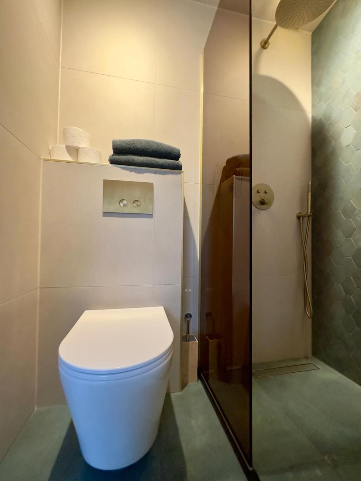 Houseboat Bnb The Floating Nest Amsterdam Ngoại thất bức ảnh